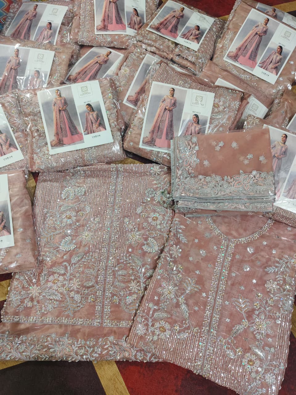 MARIA.B - Couture - Sheesha Silk