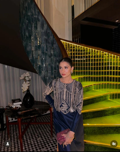 Amaya - Pure Tassel Silk