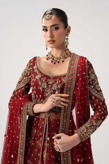 Maria B Retro Shadmani Bazif luxury Pakistani bridal outfit with embellished neckline, detailed sleeves and elegant net dupatta