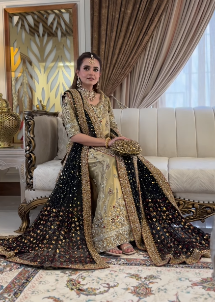 SUMBUL IQBAL 3.0 - Skin Gold