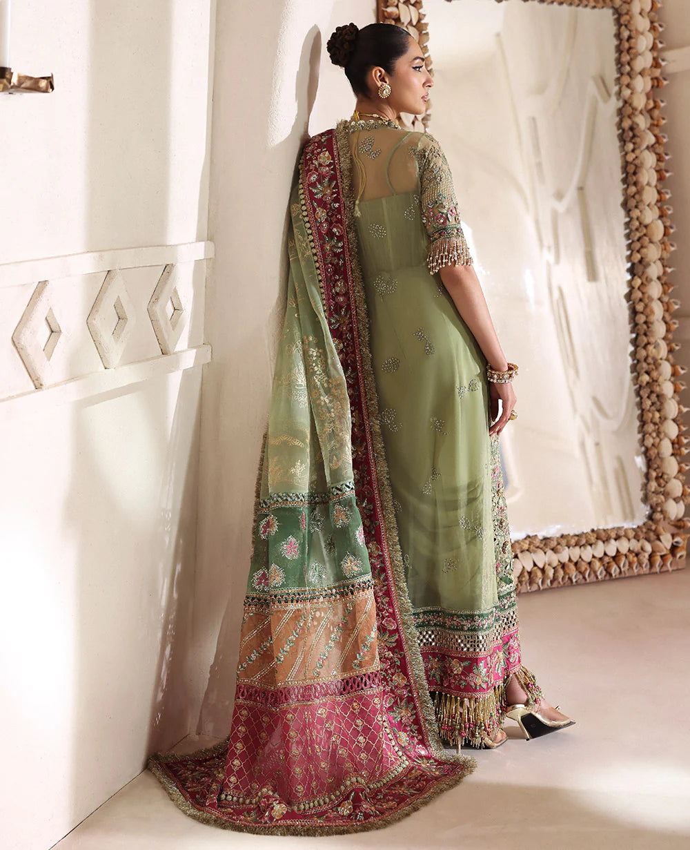 Éliane embroidered organza suit with pink and green ready-to-wear dupatta