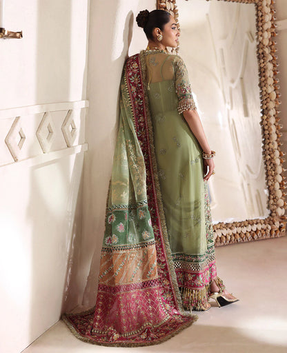 Éliane embroidered organza suit with pink and green ready-to-wear dupatta
