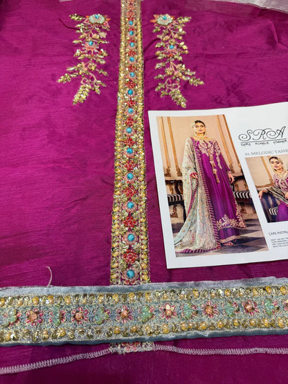 MELODIC TASSELS - Magenda